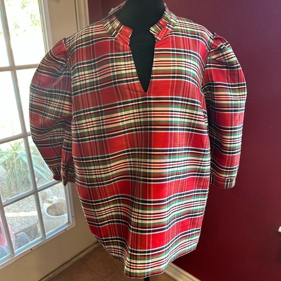 crown & ivy Tops - NWT Crown & Ivy Women’s Plus 4X Red Plaid Tunic Top Holiday Puff Sleeve $69.50